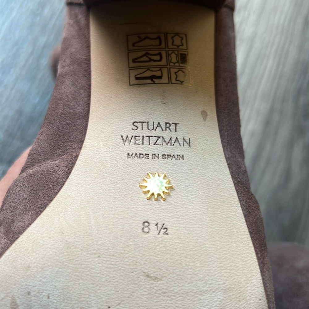 Stuart Weitzman Yuliana Suede pointed toe booties - Picture 8 of 9